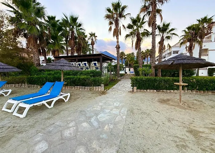 Avec Piscine En Costa Daire