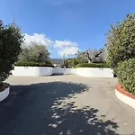 Avec Piscine En Costa *