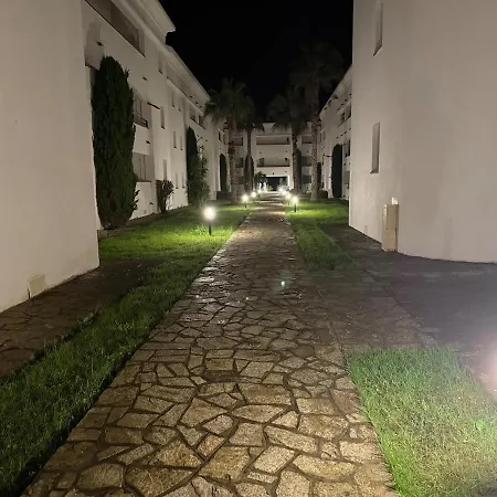 Appartement Avec Piscine En Costa